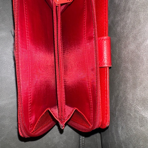 Red Wallet - Picture 1 of 4